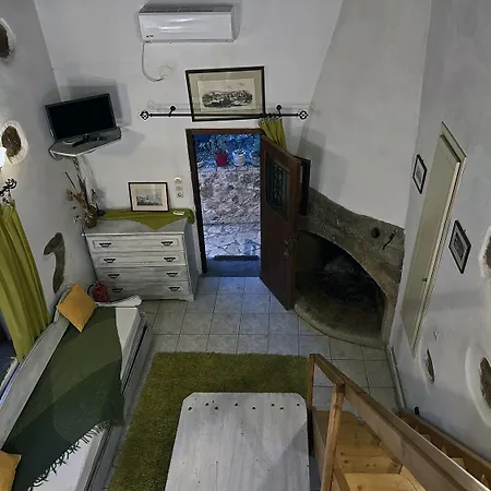 Διαμέρισμα Porfyrousa Traditional